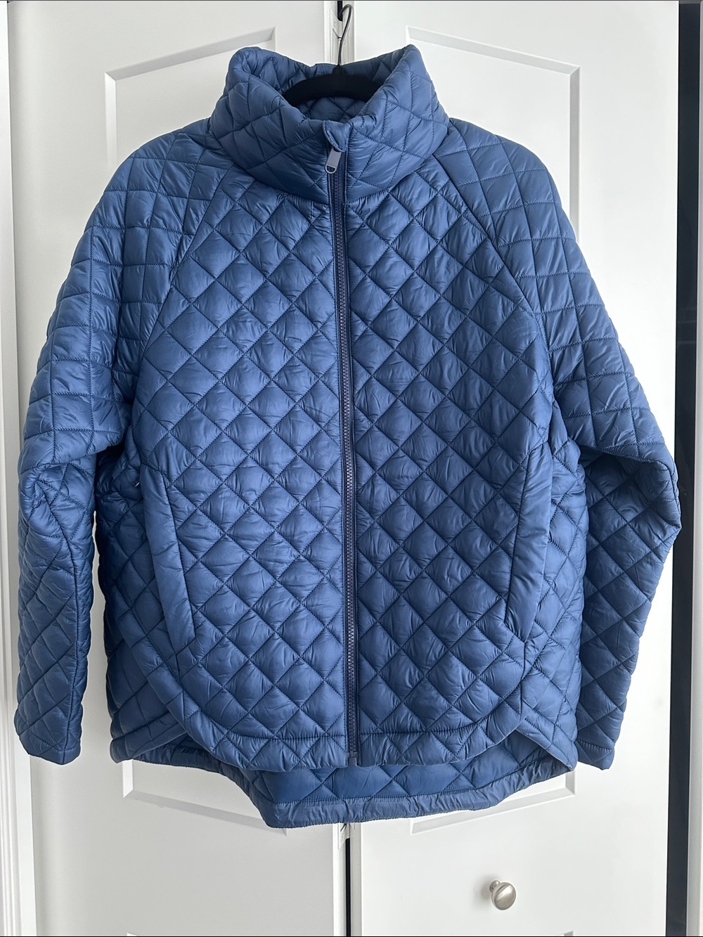 Athleta Whisper Featherless Jacket, Blue - L